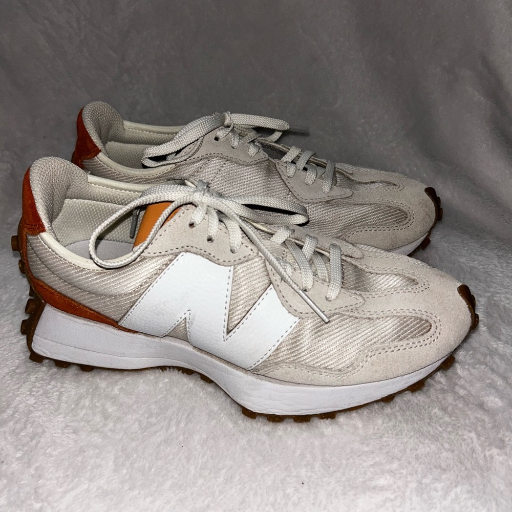 NWOT New Balance 327 Sea Salt Rust Oxide Women’s 8 Men’s 6.5